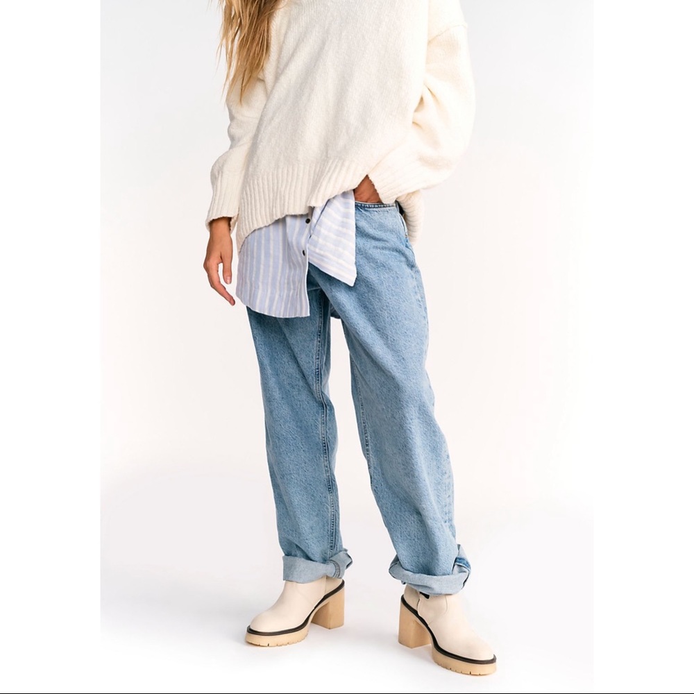 FREE PEOPLE Bone White Cream & Black Leather James Chelsea Chunky Heeled Boot 9 - Picture 6 of 16